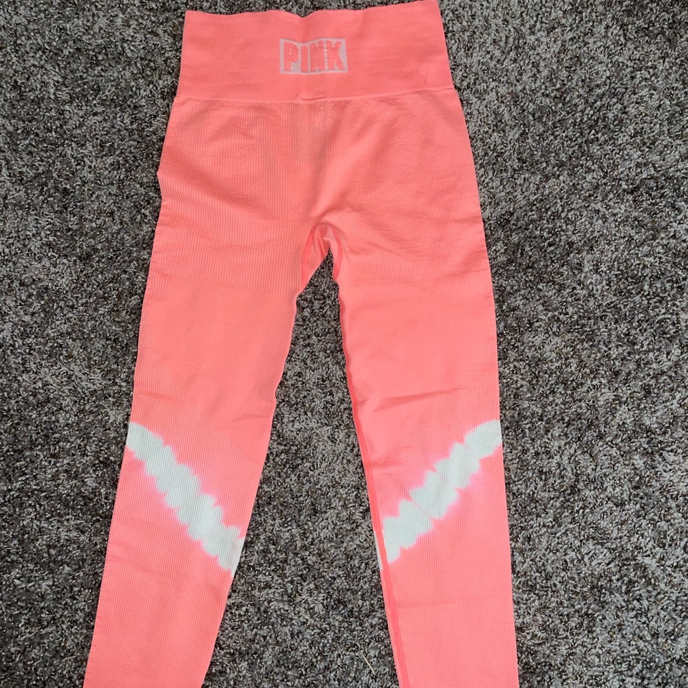 PINK yoga pants